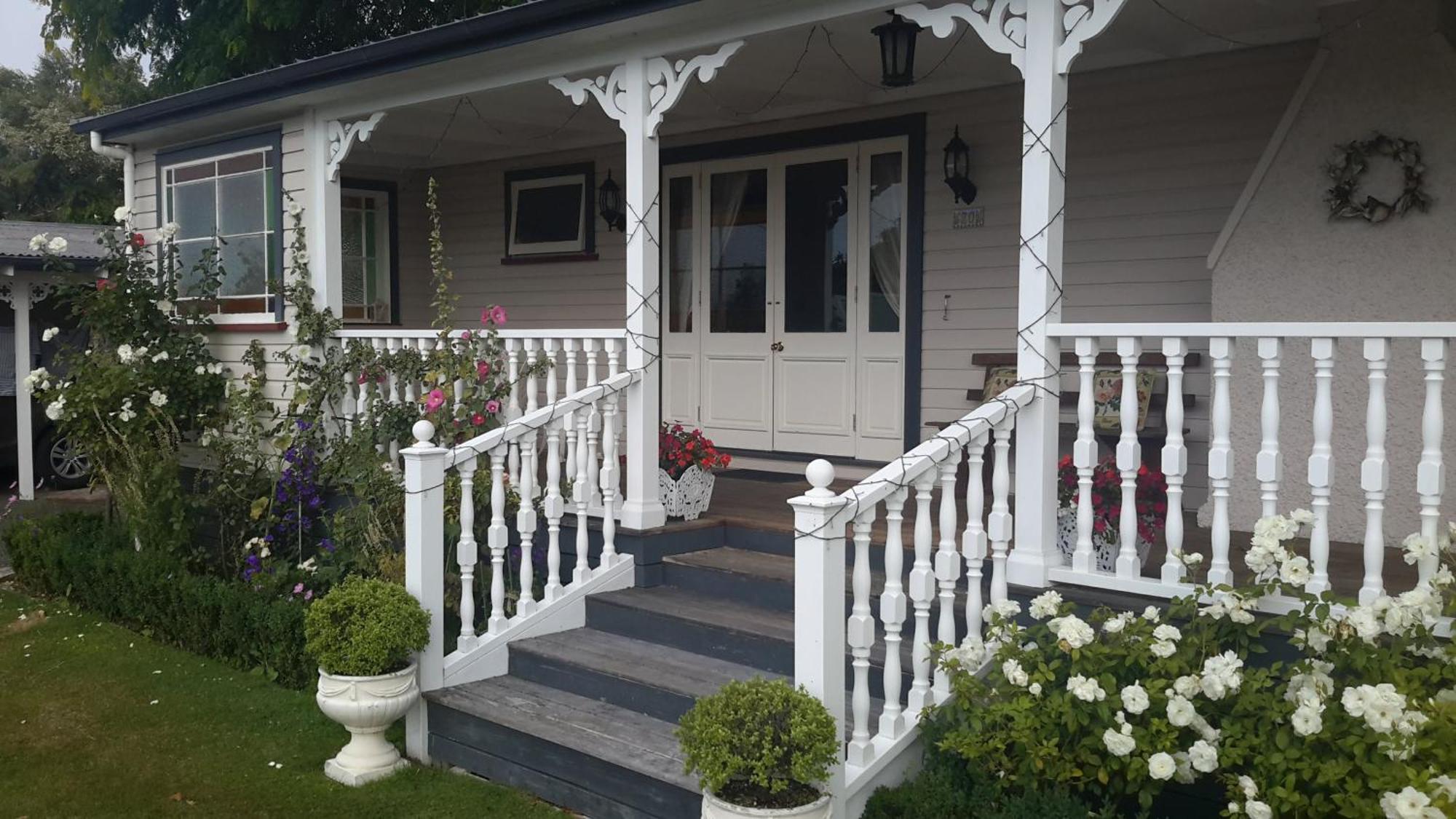 Guthrie Cottage Havelock North Exterior photo